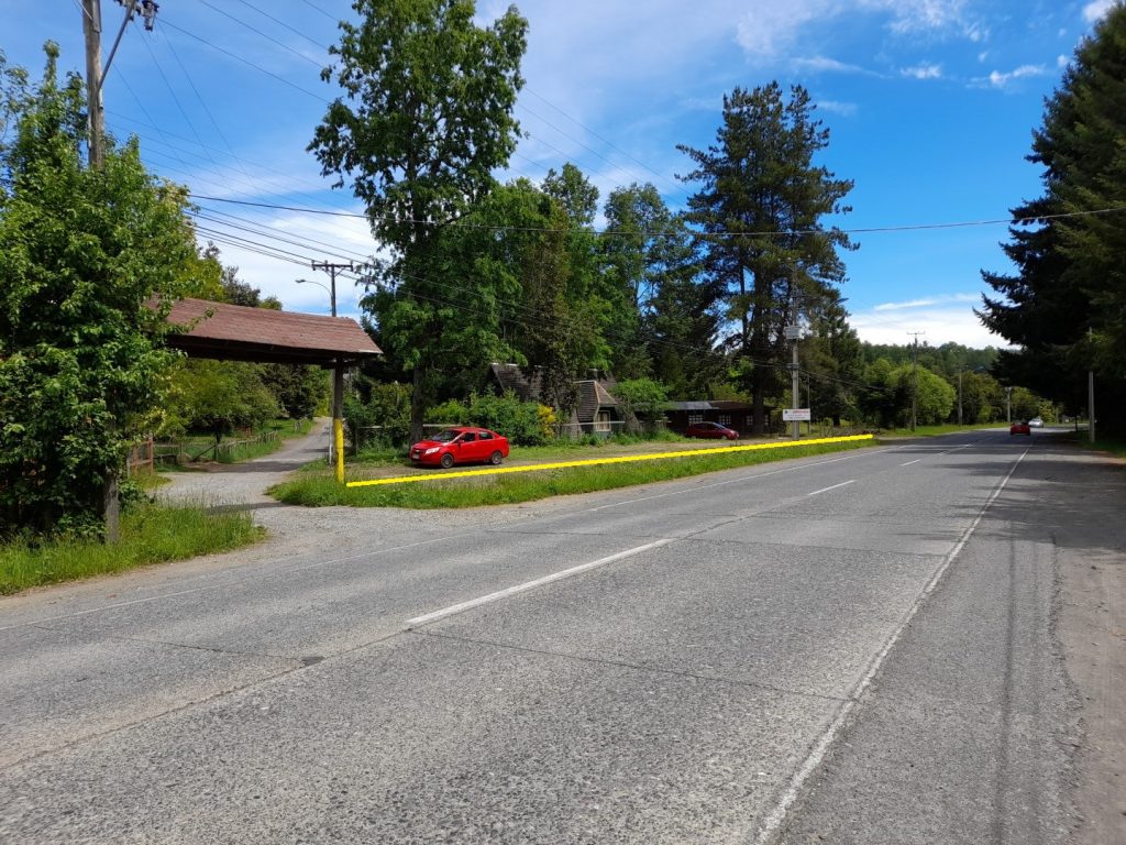 Venta Cabaña y sitios a orillas del camino Villarrica a Pucón